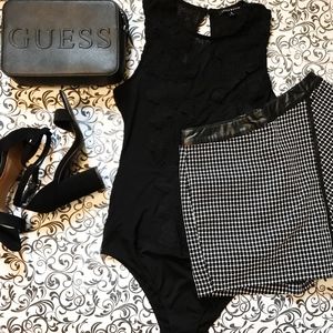 HOMMAGE BLACK PATTERNED SKORT